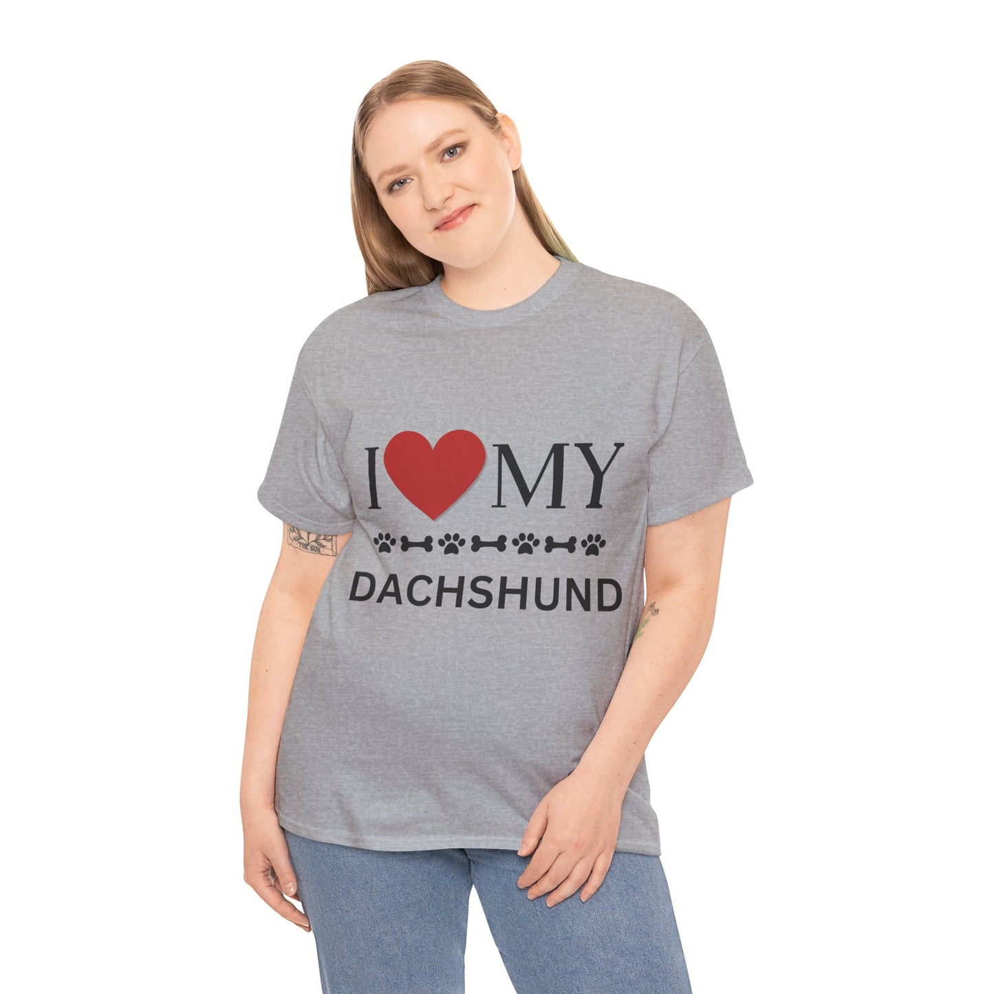 Love my Dachshund - Unisex Heavy Cotton Tee