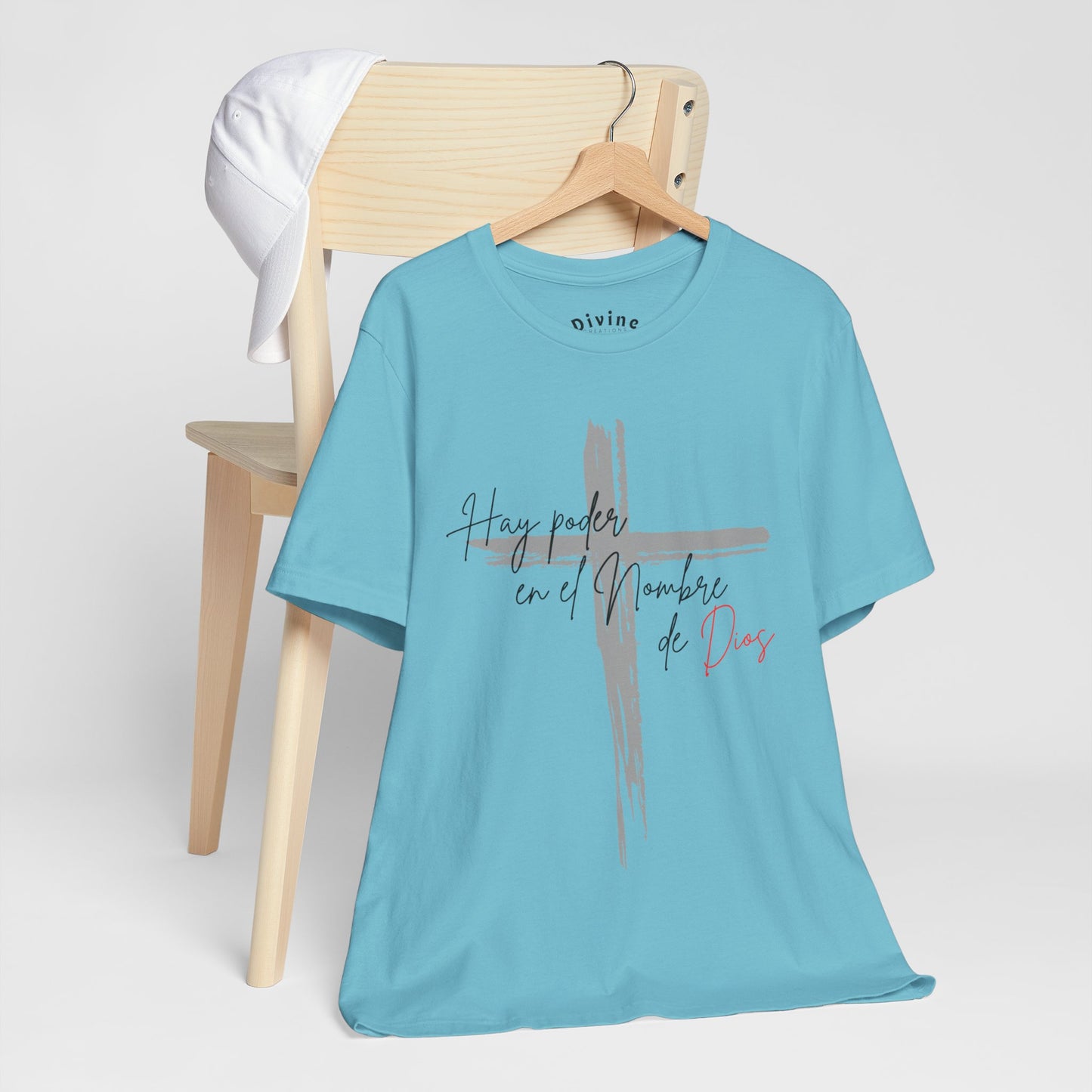 Hay poder en el nombre - Unisex Jersey Short Sleeve Tee