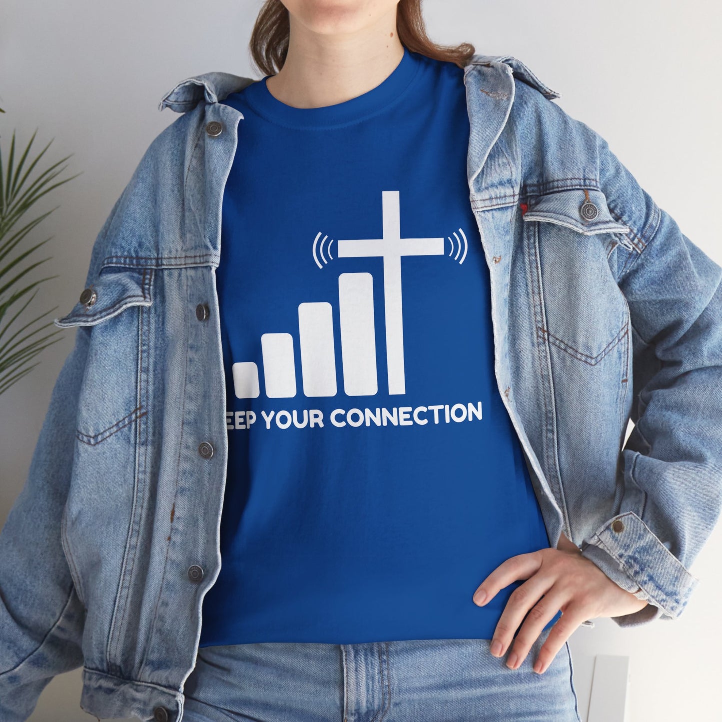 Keep your Connection White Letters - Unisex Heavy Cotton Tee