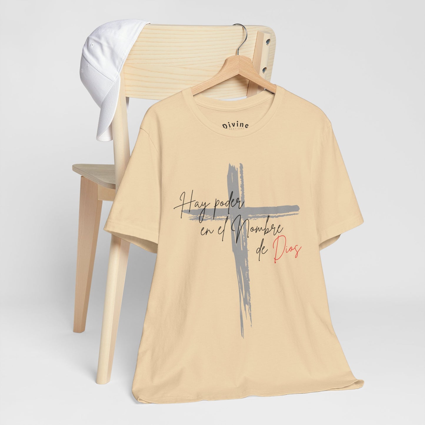 Hay poder en el nombre - Unisex Jersey Short Sleeve Tee