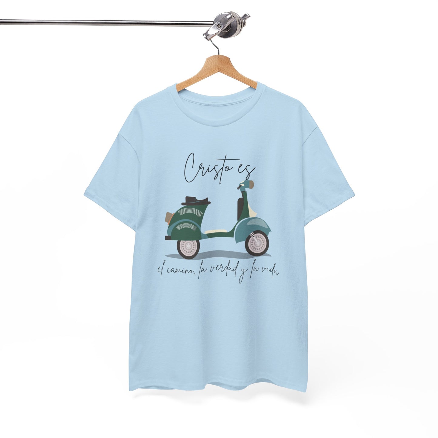 Cristo es - Spanish - Unisex Heavy Cotton Tee