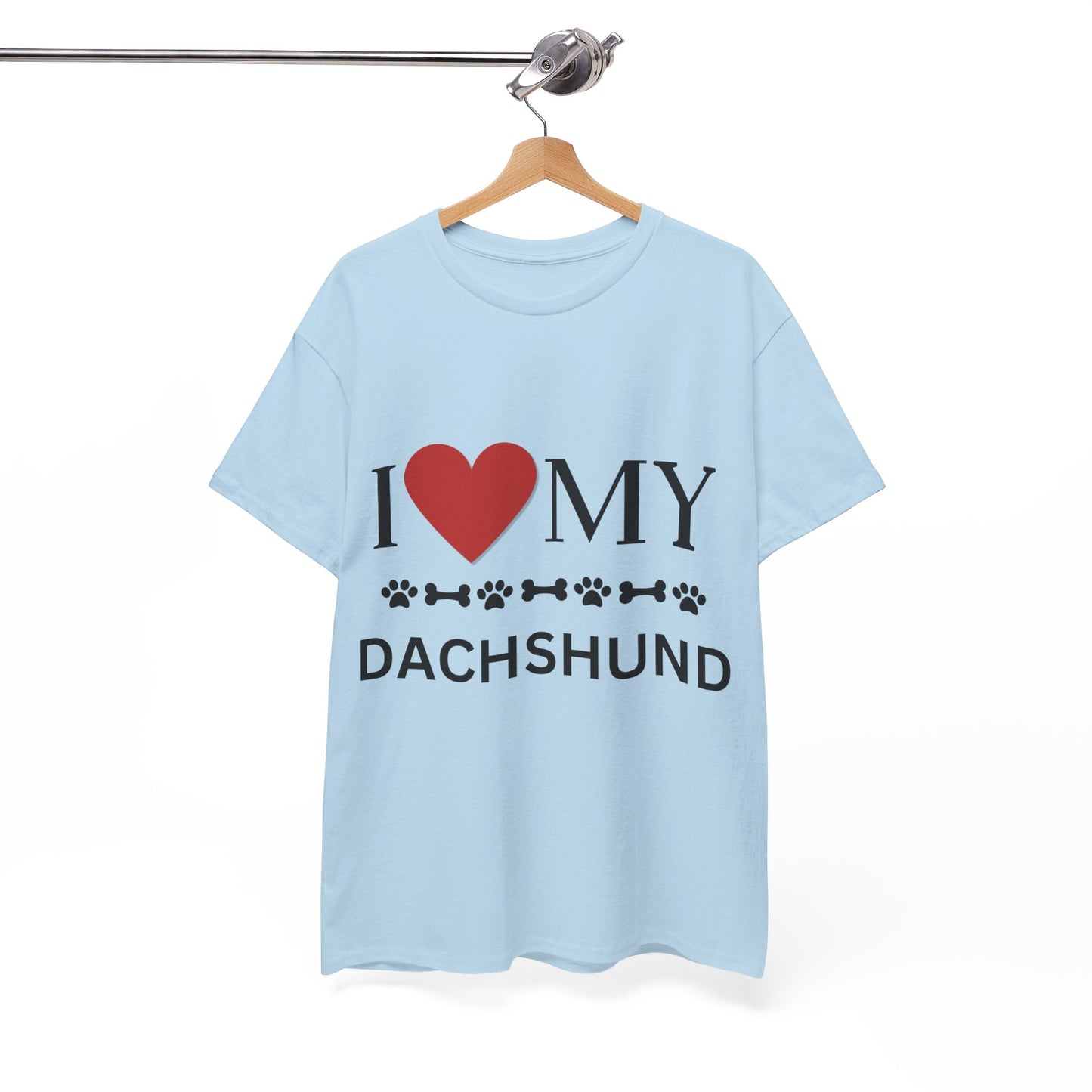 Love my Dachshund - Unisex Heavy Cotton Tee