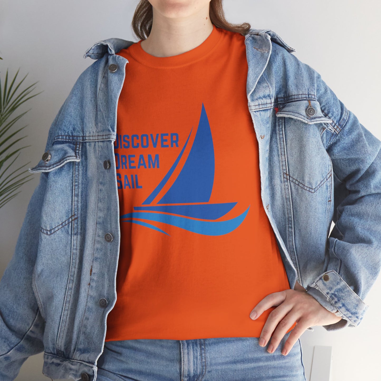 Discover Dream Sail - Unisex Heavy Cotton Tee
