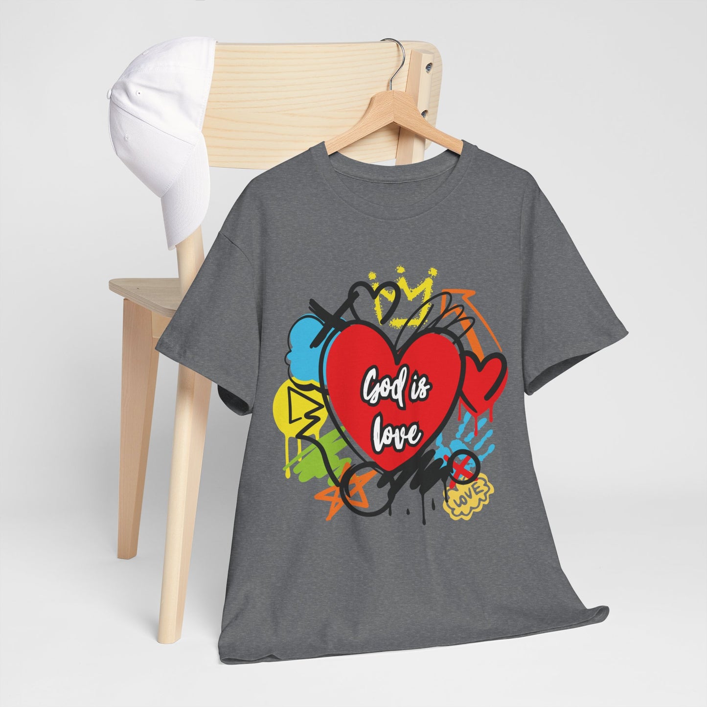 God is Love Grafitti - Unisex Heavy Cotton Tee