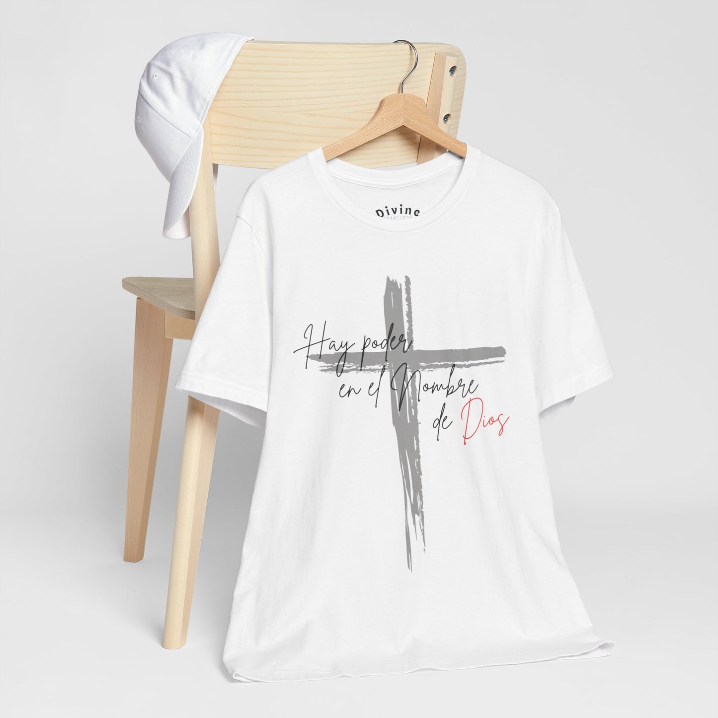Hay poder en el nombre - Unisex Jersey Short Sleeve Tee