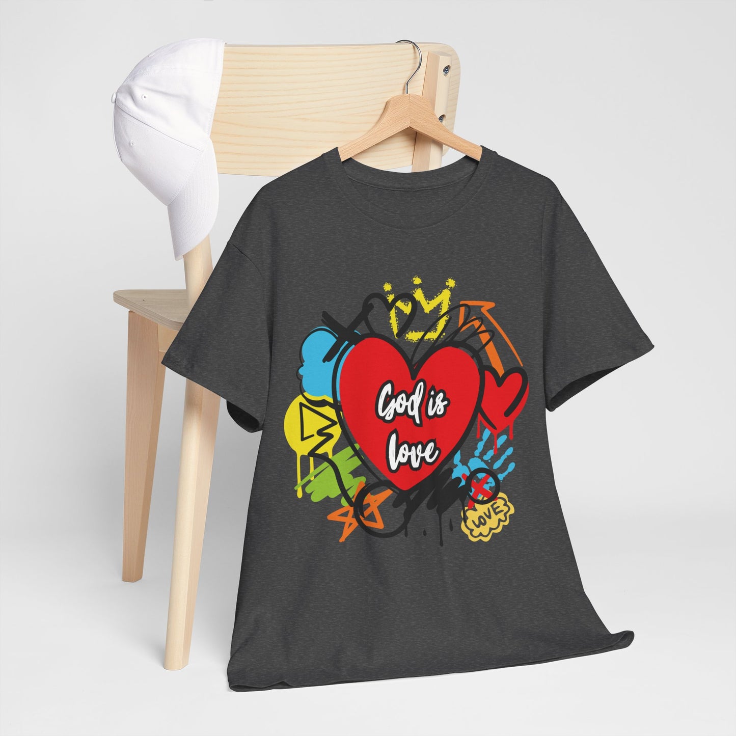 God is Love Grafitti - Unisex Heavy Cotton Tee