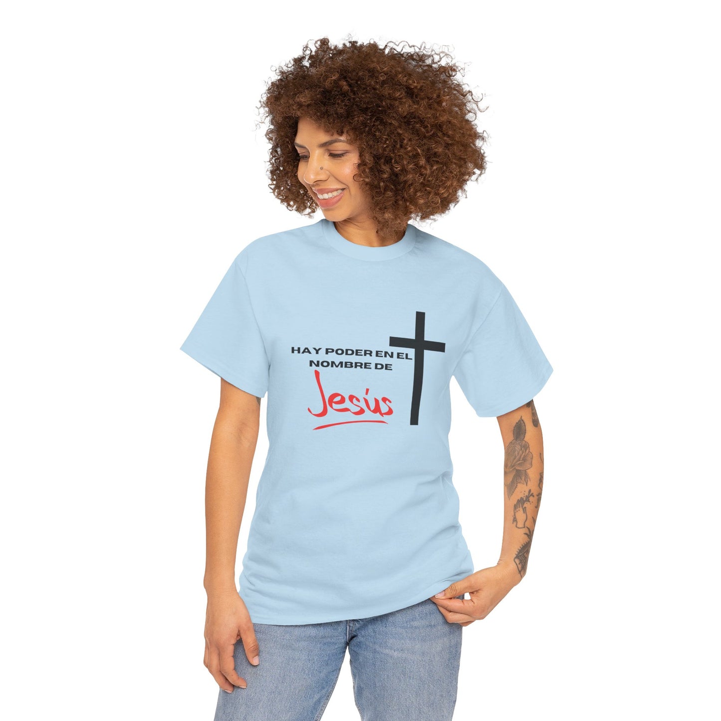 Hay poder en Jesus - Spanish - Unisex Heavy Cotton Tee