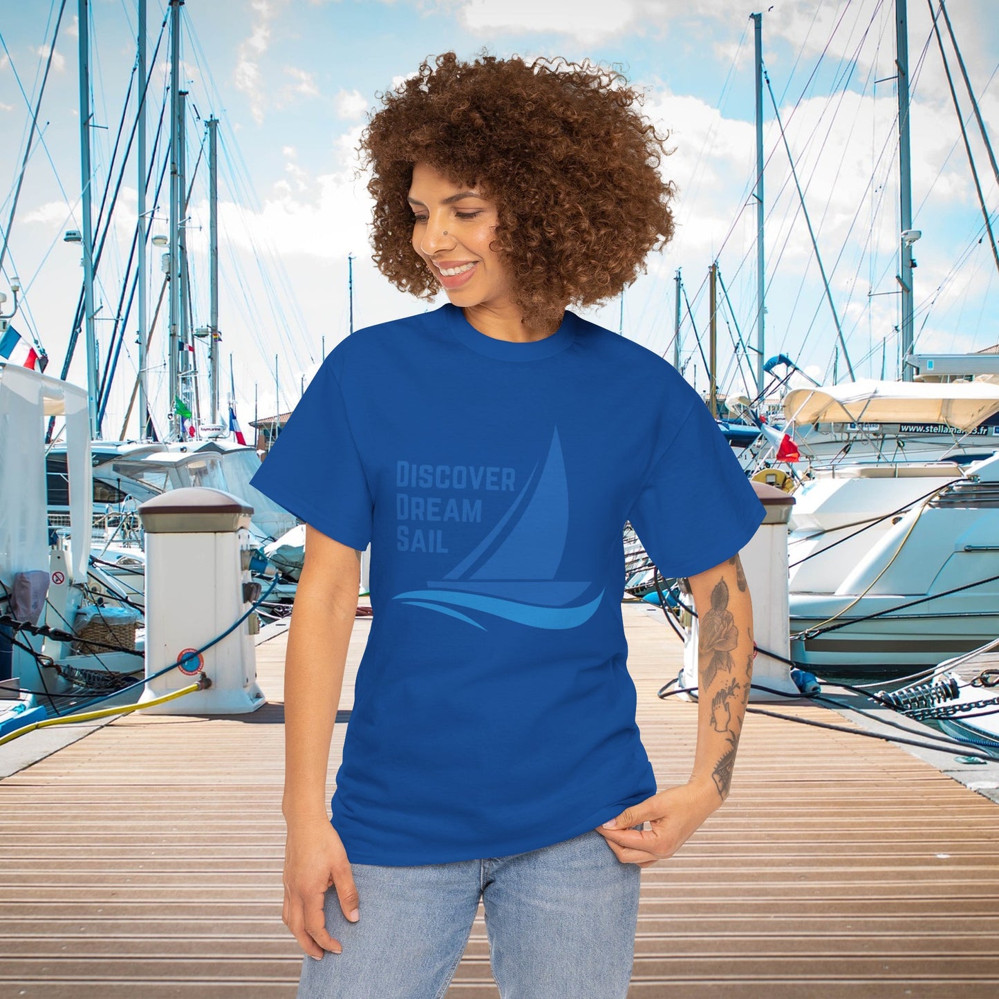 Discover Dream Sail - Unisex Heavy Cotton Tee