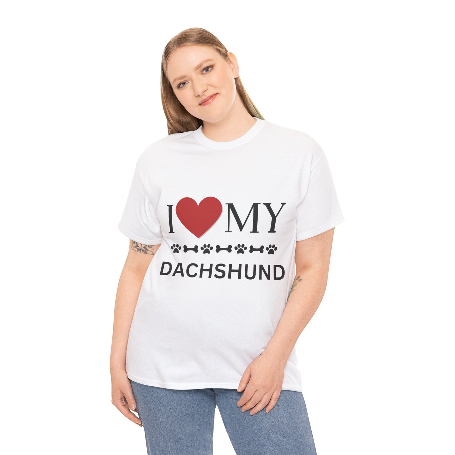 Love my Dachshund - Unisex Heavy Cotton Tee
