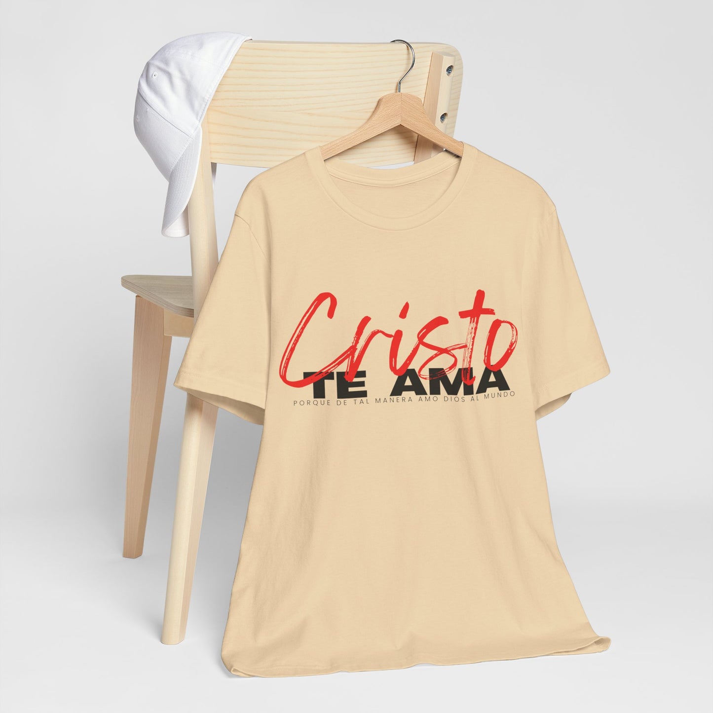Cristo te ama Short Sleeve Tee