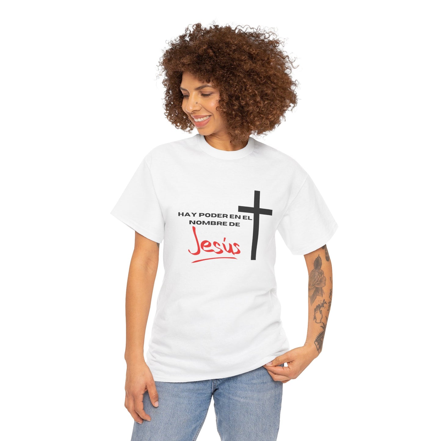 Hay poder en Jesus - Spanish - Unisex Heavy Cotton Tee
