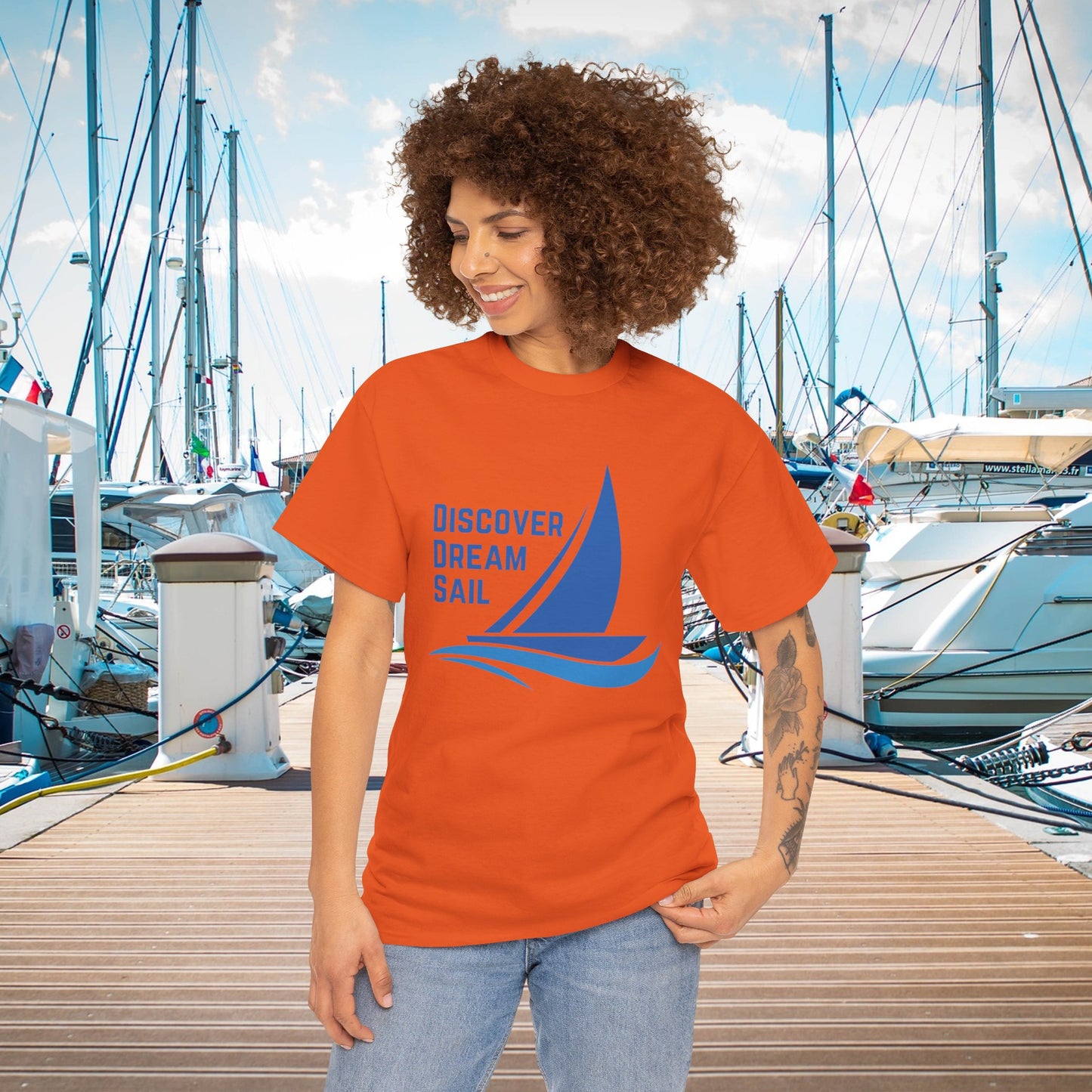 Discover Dream Sail - Unisex Heavy Cotton Tee