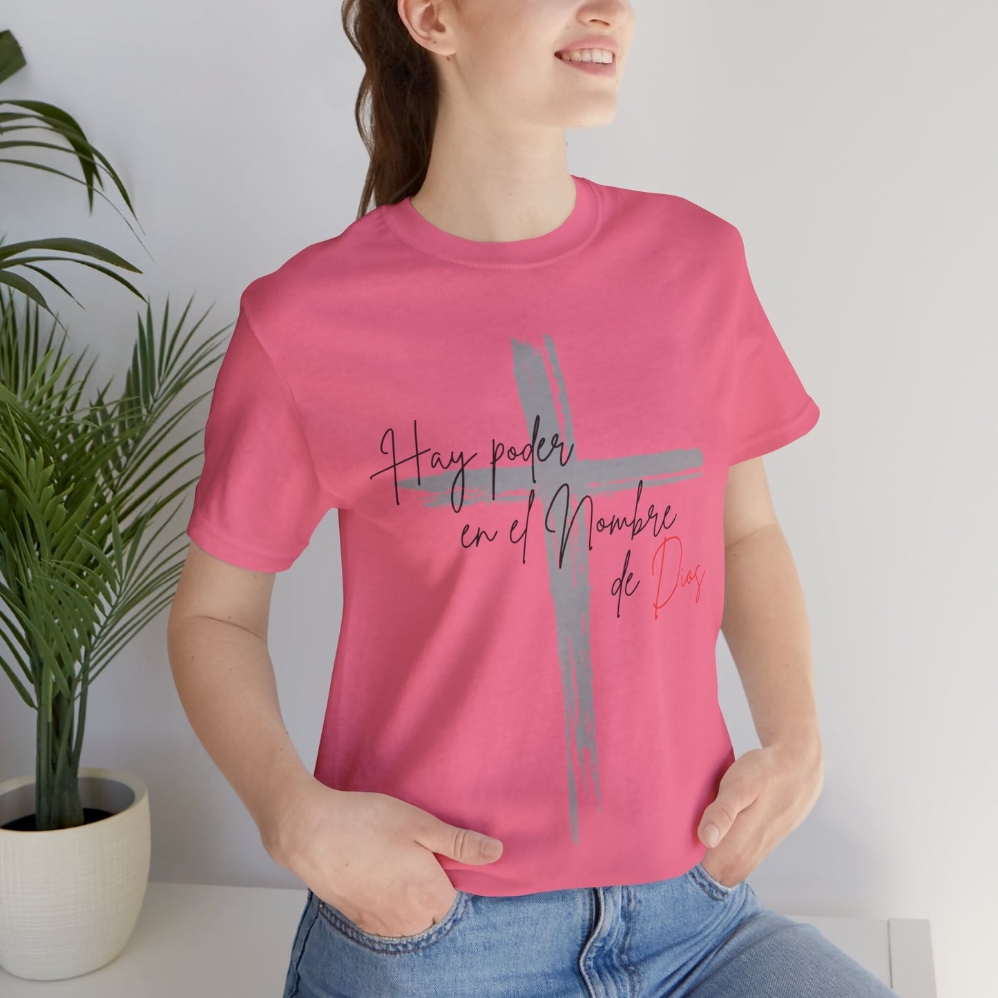 Hay poder en el nombre - Unisex Jersey Short Sleeve Tee