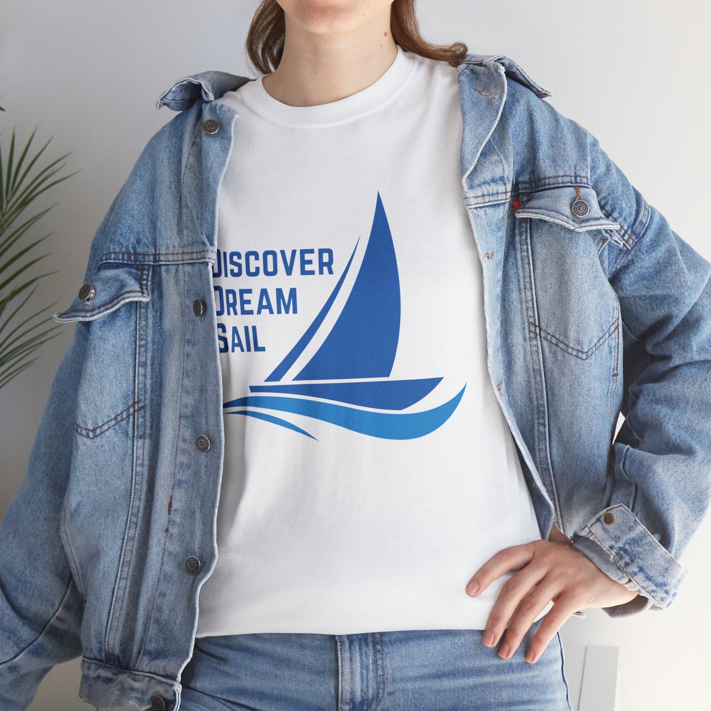 Discover Dream Sail - Unisex Heavy Cotton Tee