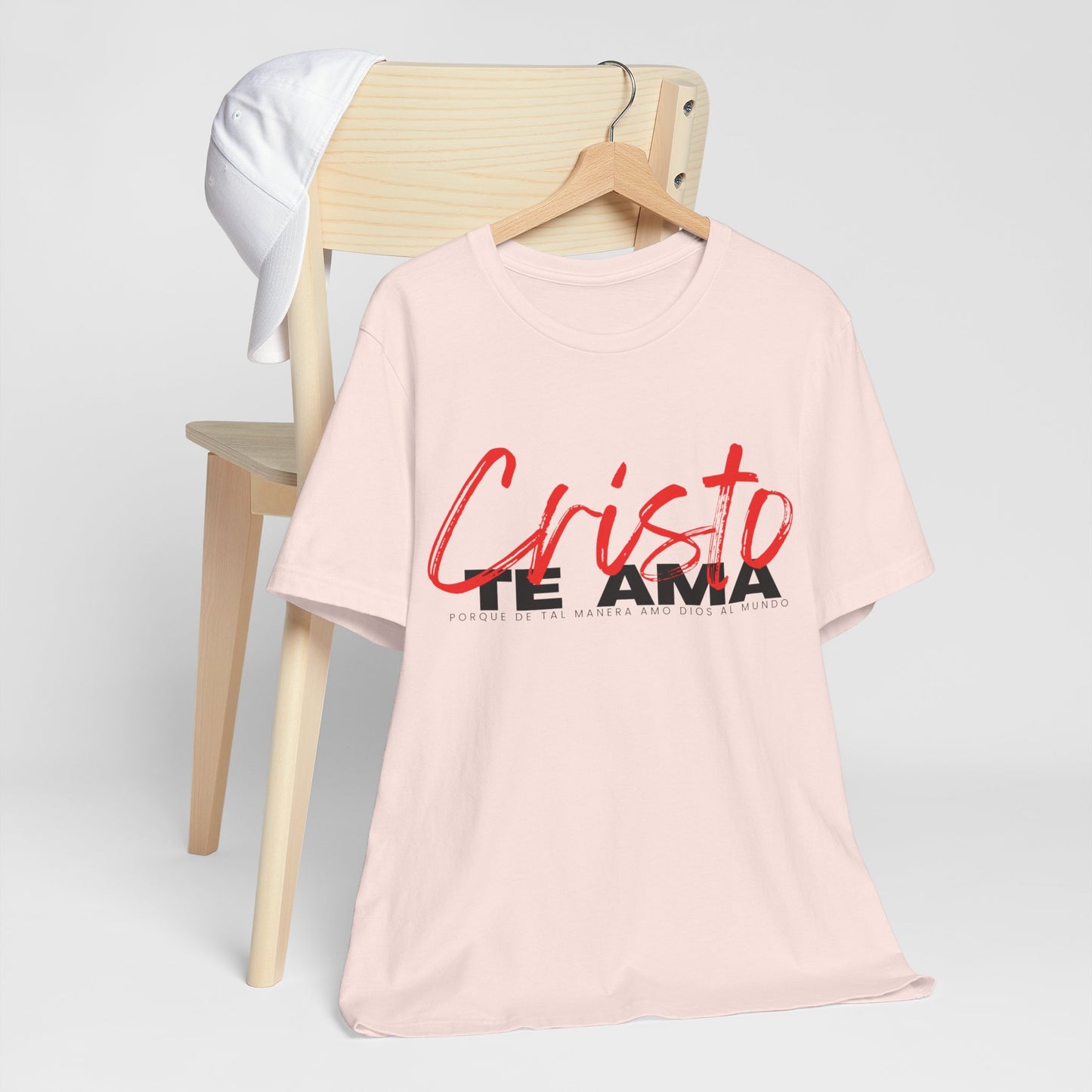 Cristo te ama Short Sleeve Tee