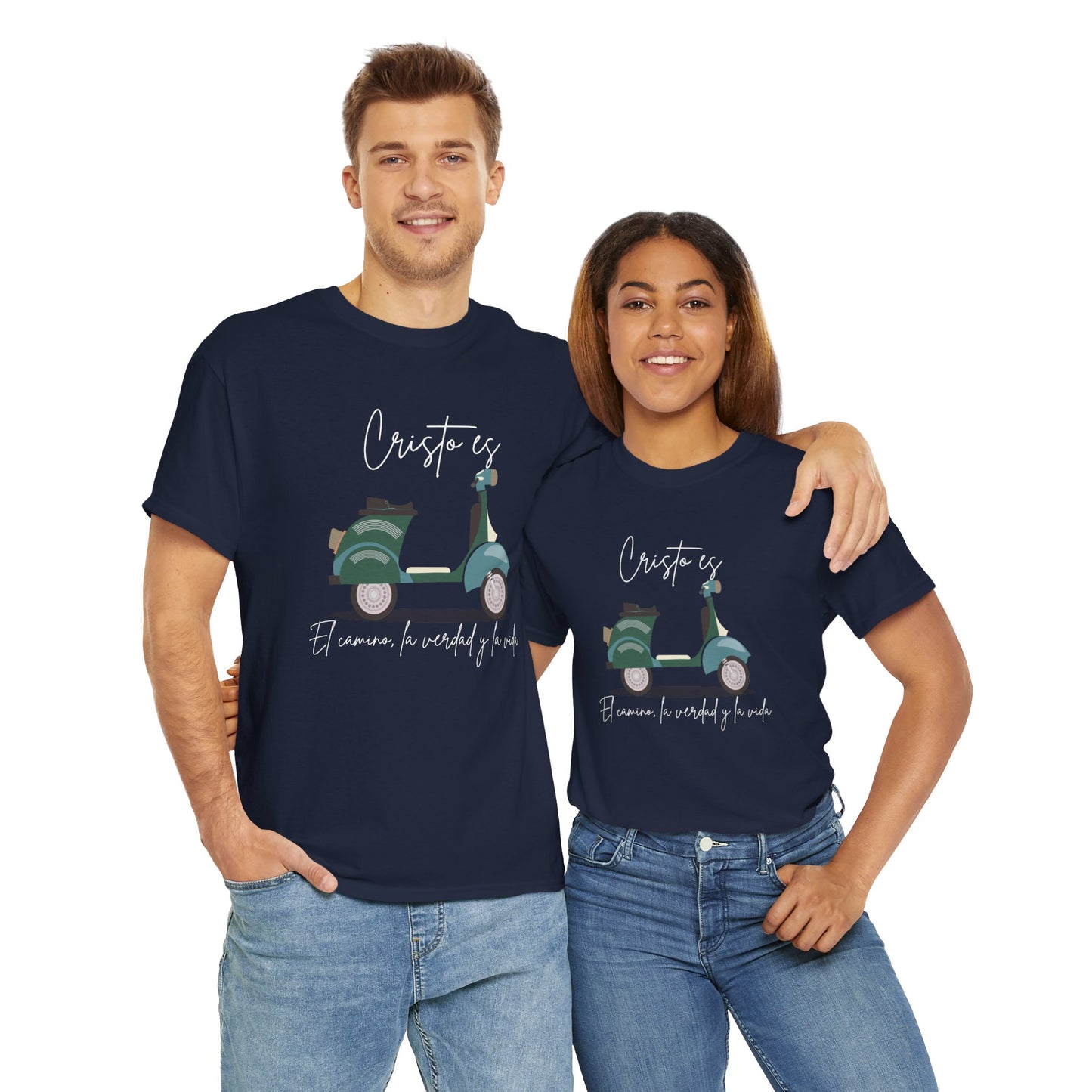Cristo es - Spanish - Unisex Heavy Cotton Tee