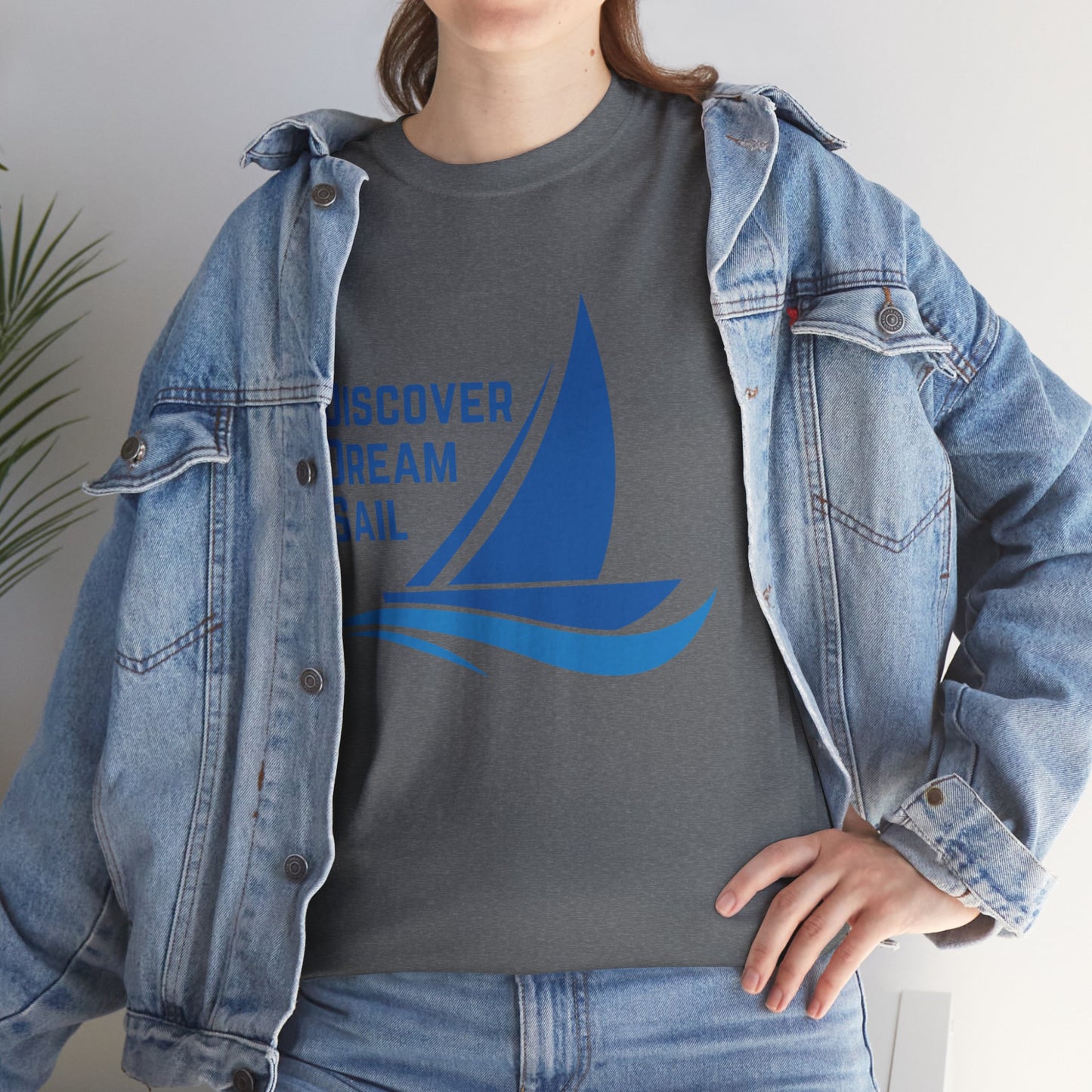 Discover Dream Sail - Unisex Heavy Cotton Tee