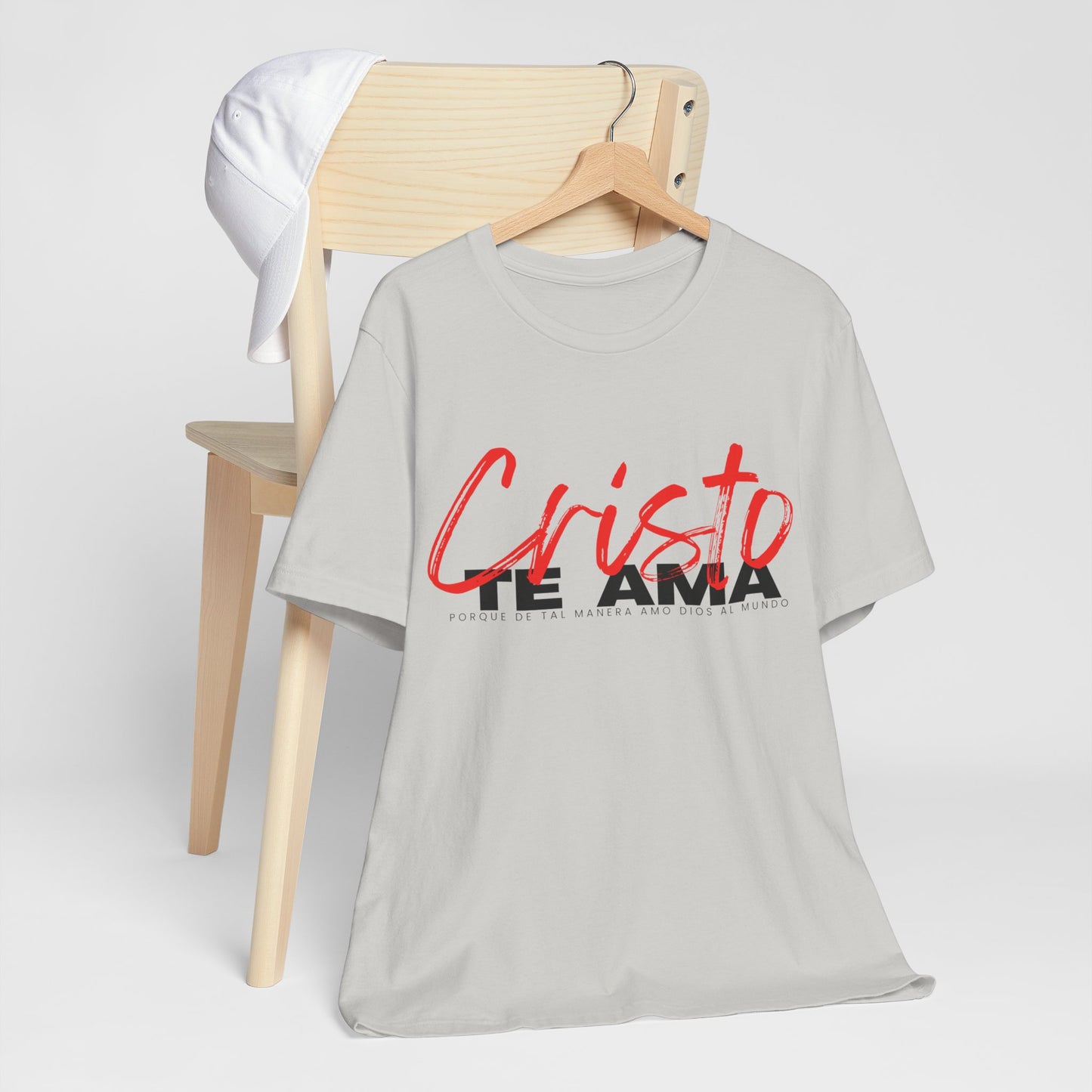 Cristo te ama Short Sleeve Tee