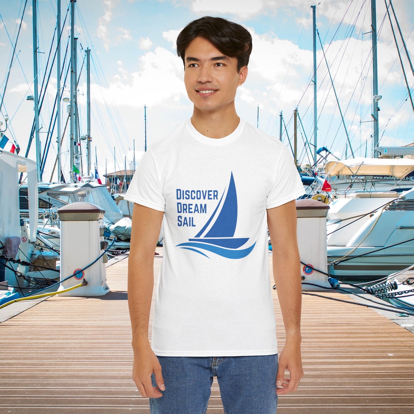 Discover Dream Sail - Unisex Heavy Cotton Tee