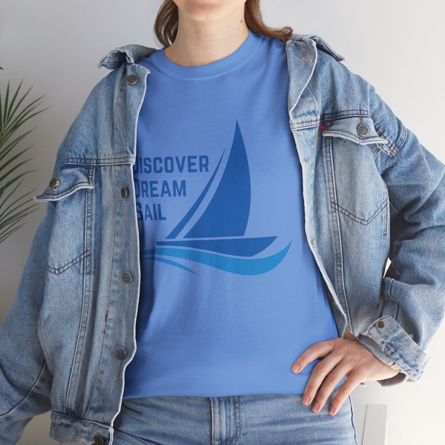 Discover Dream Sail - Unisex Heavy Cotton Tee