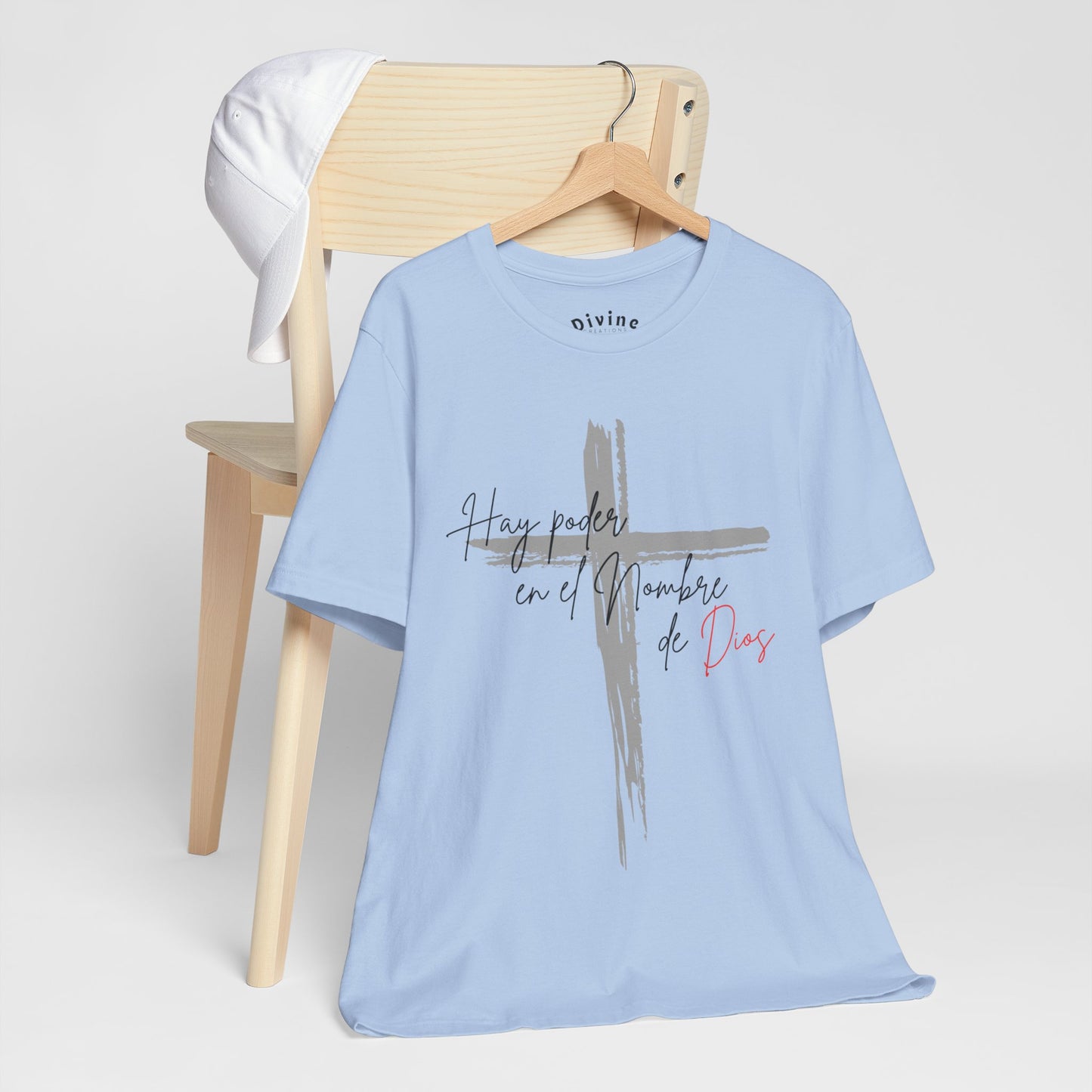 Hay poder en el nombre - Unisex Jersey Short Sleeve Tee