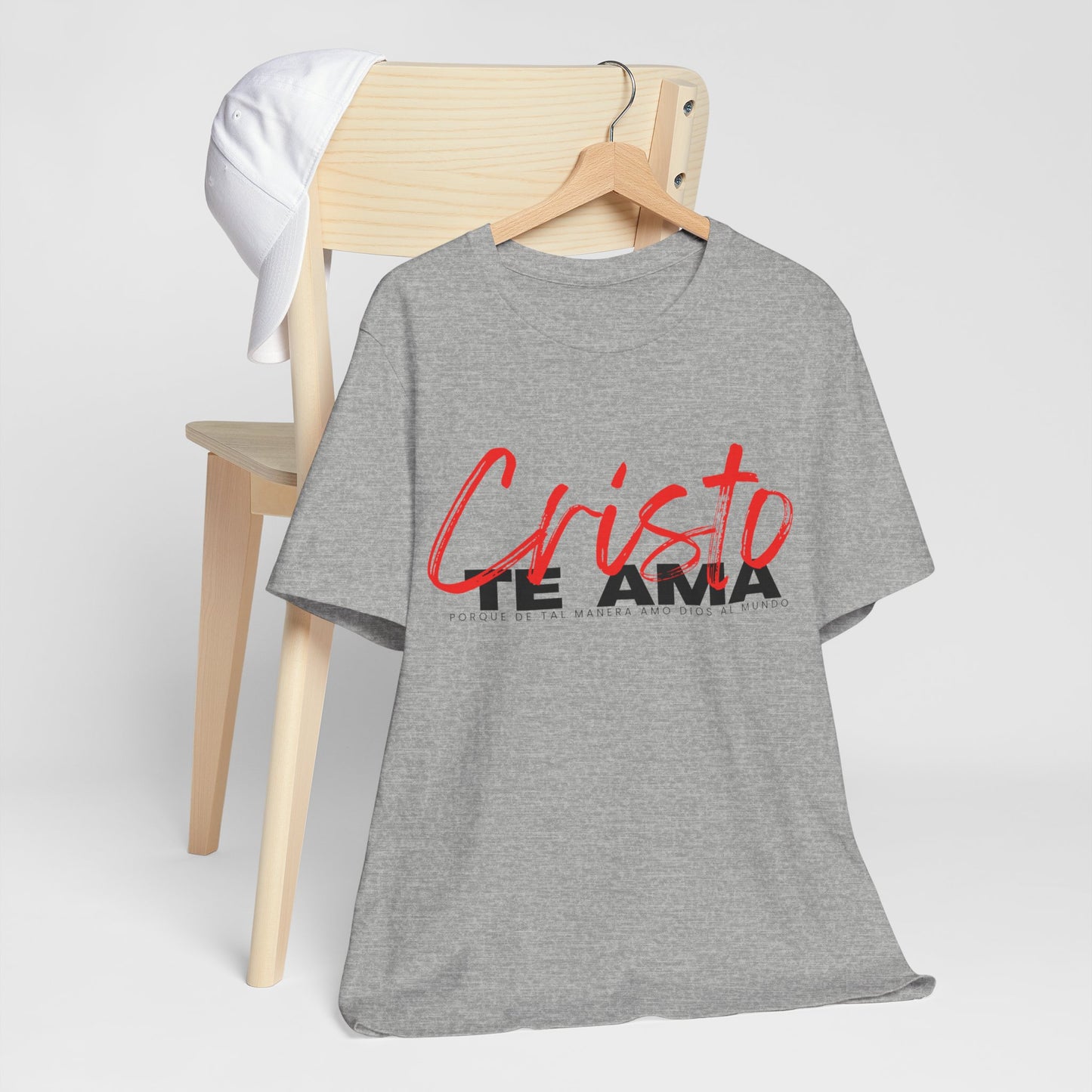 Cristo te ama Short Sleeve Tee